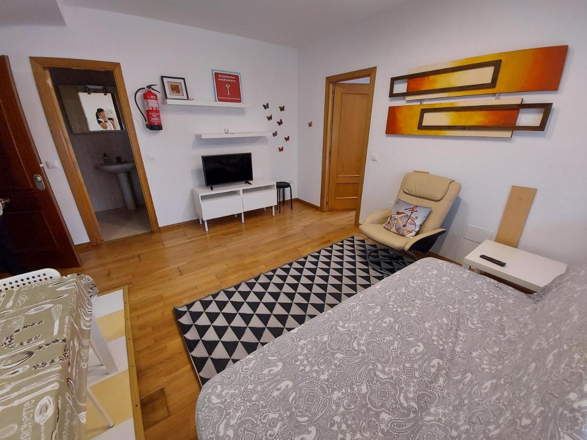 En Urbanizacion Con Piscina Centro De Unquera-val De San Vicente Ideal Parejas Appartement Unquera