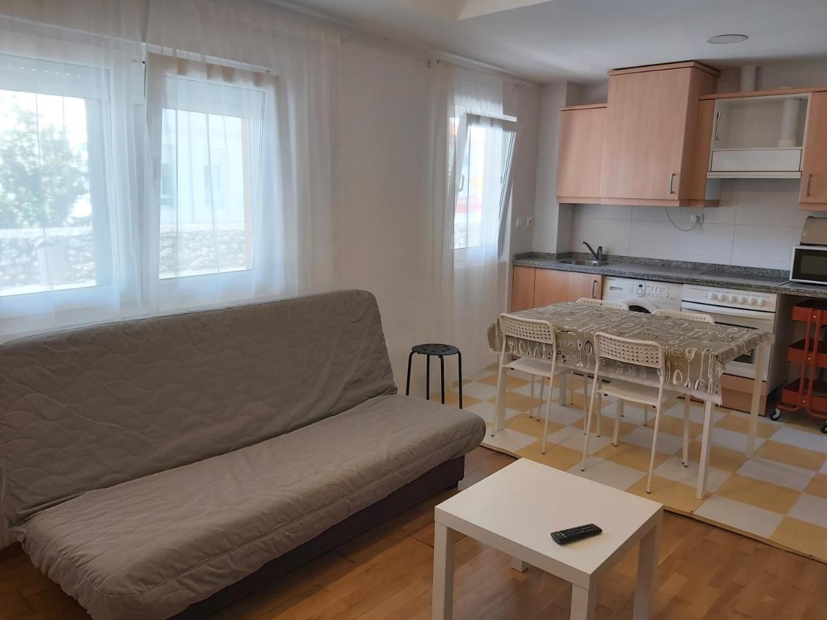 Appartement En Urbanizacion Con Piscina Centro De Unquera-val De San Vicente Ideal Parejas Unquera