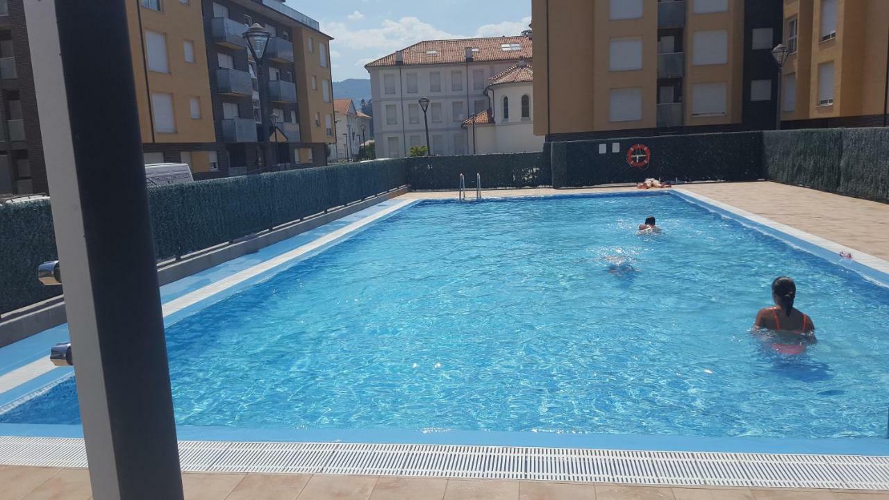 En Urbanizacion Con Piscina Centro De Unquera-val De San Vicente Ideal Parejas Apartament *